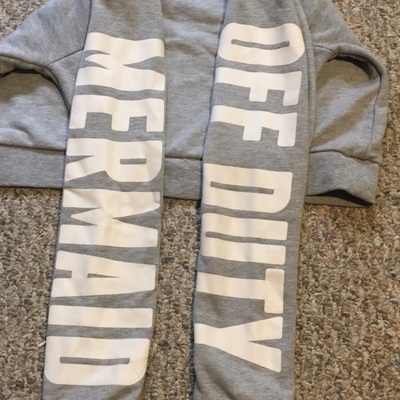 🌸forever 21 crop top - Picture 2 of 3